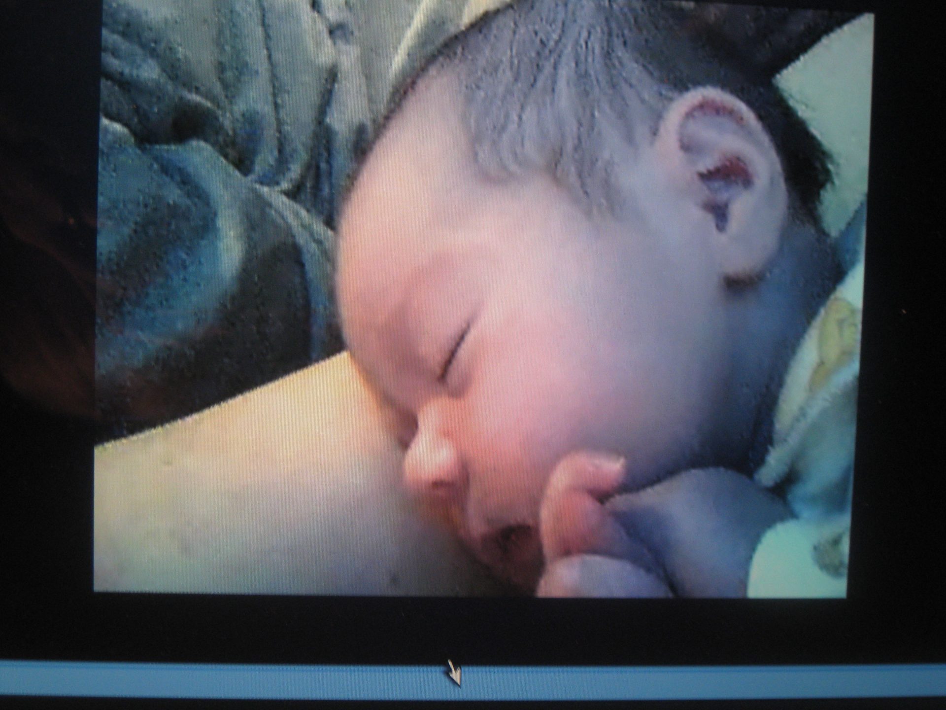 skyping with aelah (5)